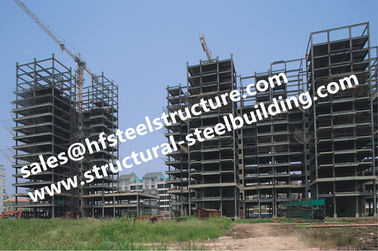 Cina Costruzioni d'acciaio industriali standard di U.S.A. Europa America ASTM per la tettoia PEB del magazzino e le officine fornitore