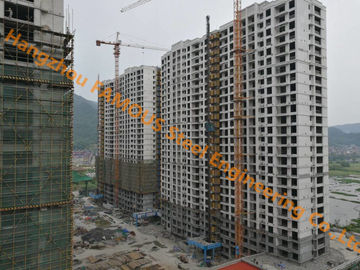 Cina Costruzioni galvanizzate della tettoia della fabbrica di montaggi dell'acciaio per costruzioni edili per la costruzione di industria fornitore