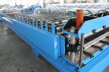 Cina Le mattonelle d'acciaio hanno ondulato il rotolo che forma la macchina dalla catena/ingranaggio fornitore