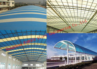 Cina Corredi di costruzioni della lamiera di acciaio del tetto di UPVC per la costruzione della fabbrica e la Camera della costruzione fornitore