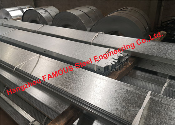 Cina 310mm magazzino o officina hanno galvanizzato i Purlins d'acciaio fornitore