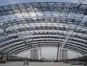 Cina capriata industriale pesante Pre-costruita del tubo d'acciaio di montaggi dell'acciaio per costruzioni edili dell'officina fornitore