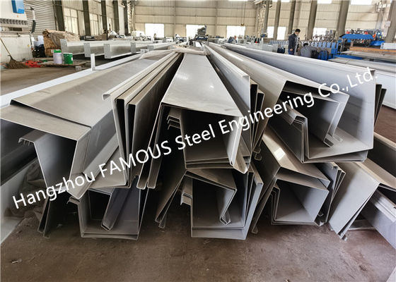 Cina Montaggio della grondaia di acciaio inossidabile e costruzione di rotaia di acciaio inossidabile di SS316L fornitore