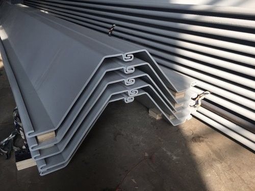 Cina Tipo standard palancole d'acciaio dell'en Z per le pareti di Quay fornitore