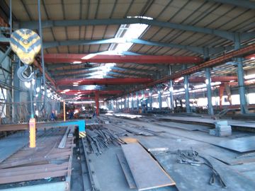 Cina Immagazzini le costruzioni d'acciaio industriali/ha prefabbricato le costruzioni d'acciaio fornitore
