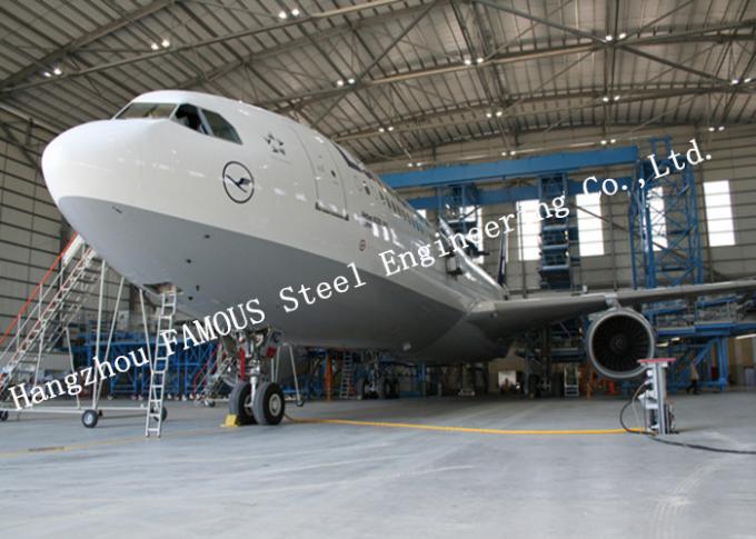 Costruzioni su misura del hangar per aerei di progettazione con i sistemi del pannello a sandwich e dei portelli scorrevoli 0