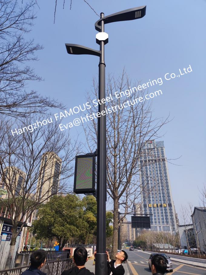 Iluminazione pubblica palo d'acciaio galvanizzata integrata con il segnale stradale dello schermo della luce del LED 1