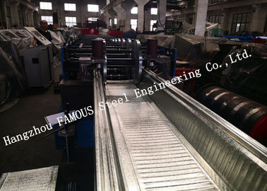 Cina Strato d'acciaio galvanizzato su misura Comflor 80 di Decking piattaforma composita equivalente del metallo 60 210 fornitore